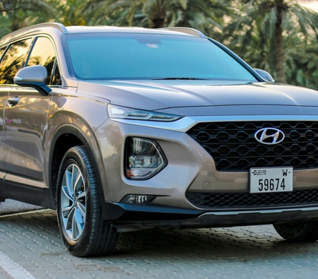 Hyundai Santa Fe 2019 for rent in الشارقة